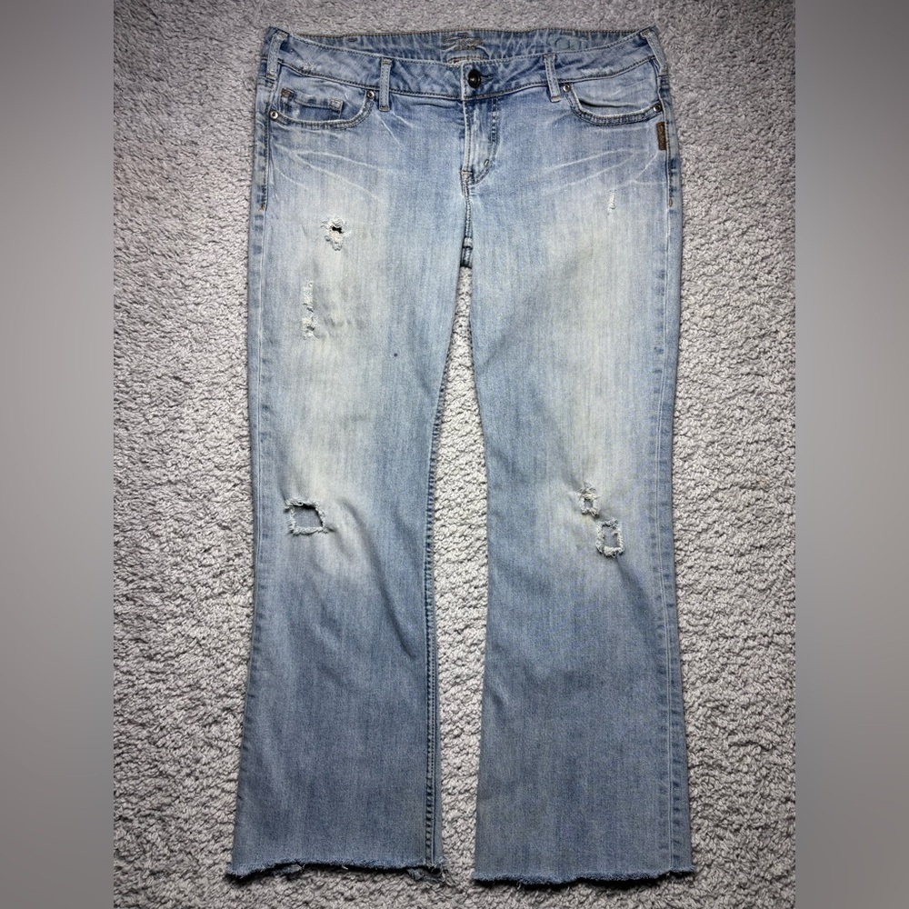 SILVER Jeans Womens 36 Toni Light Wash Y2K Vintage Raw Hem Holes Distressed Alt